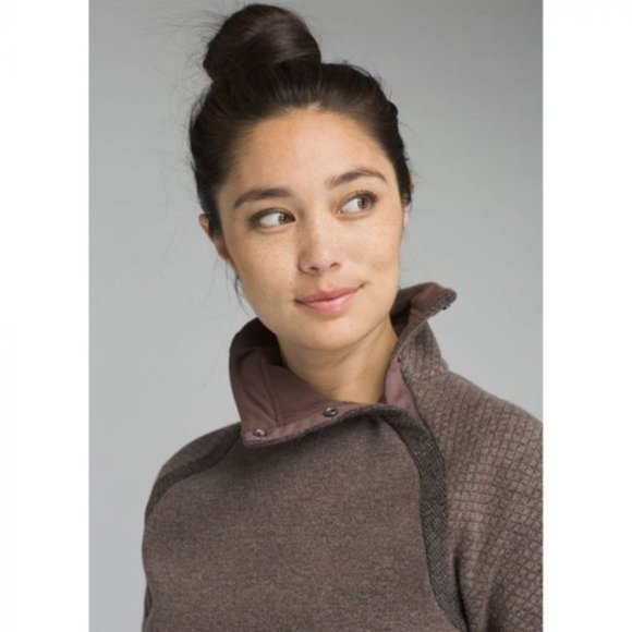 Prana Brandie Wool Blend Sweater in Weathered Wood - Picture 4 of 13